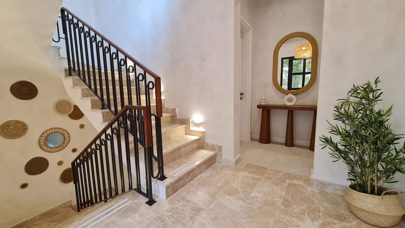 Three-story villa with pool and panoramic sea view, Skočiđevojka, Budva