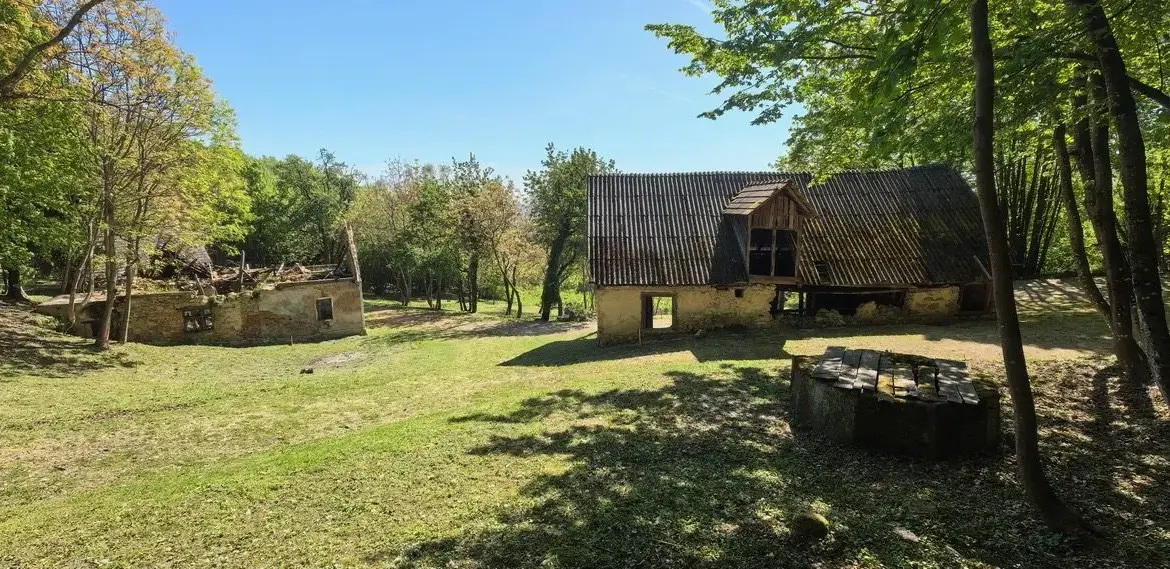 South Slovenia area – Building land and building permit for construction in Podgorje