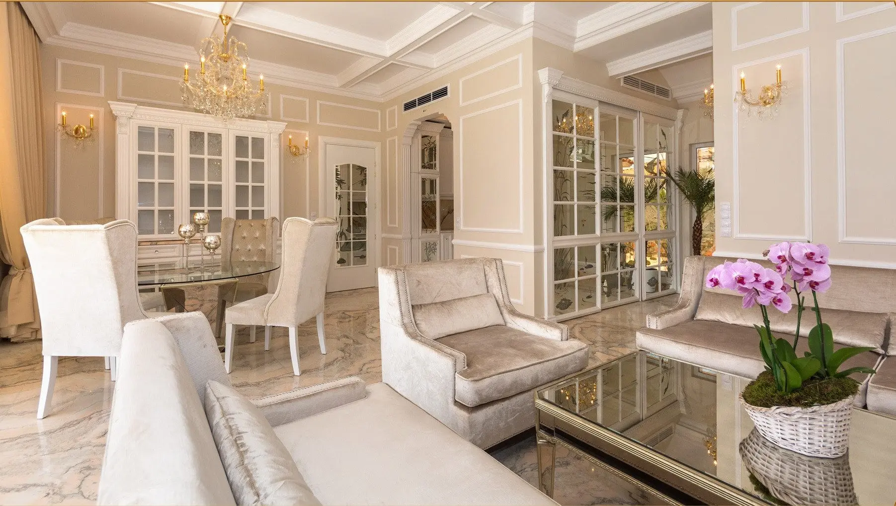 Luxurious villa with pool in Sunny Beach for sale