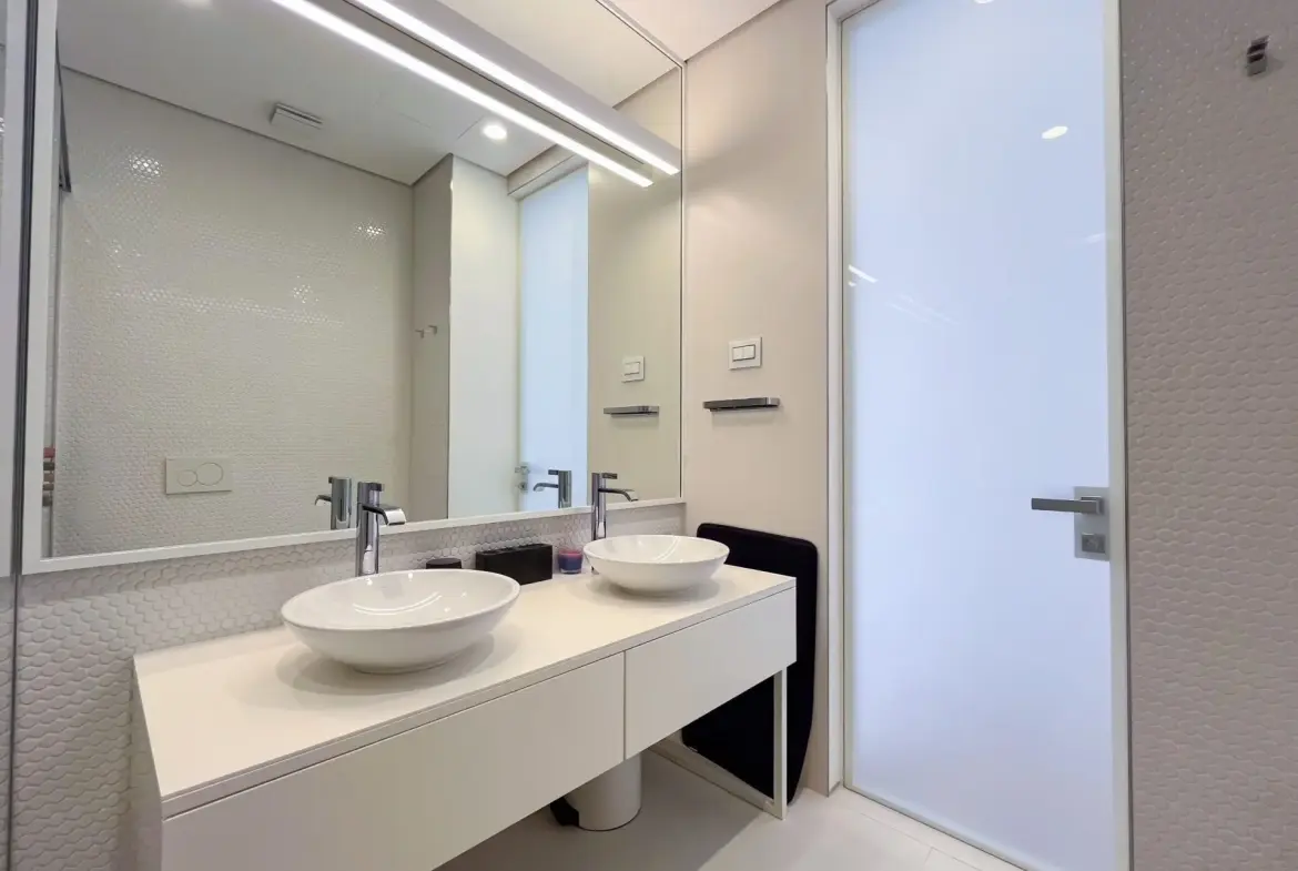 Modern three bedroom apartment