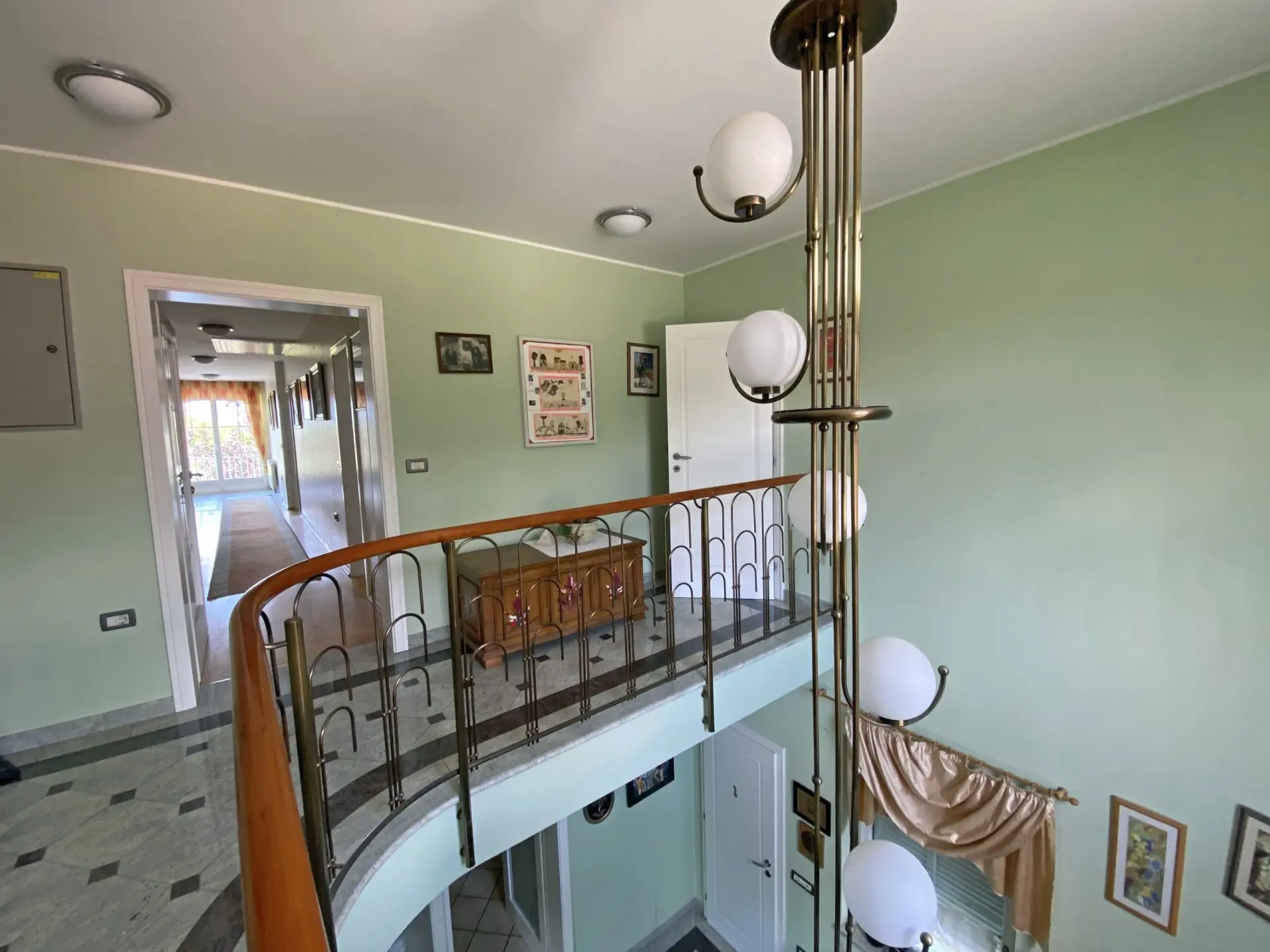 Bled area – A spectacular house with a lovely garden and a great view in Begunje