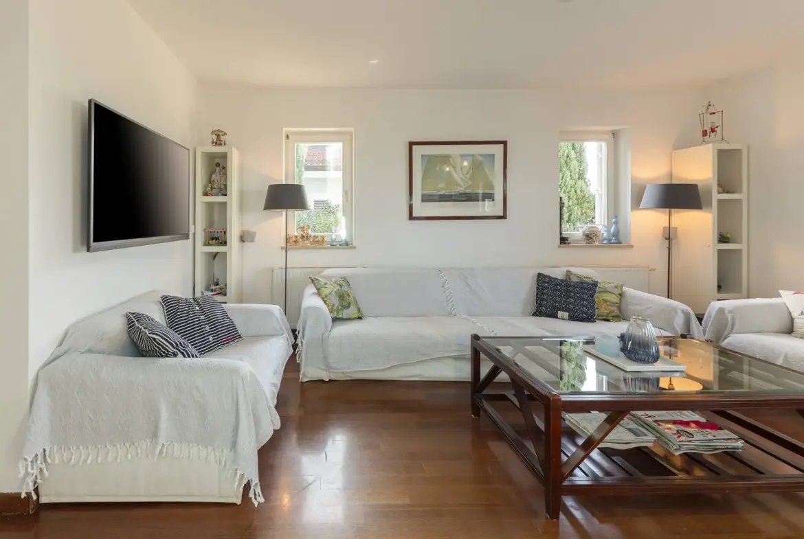 The Coast – Modern vila with spectacular views