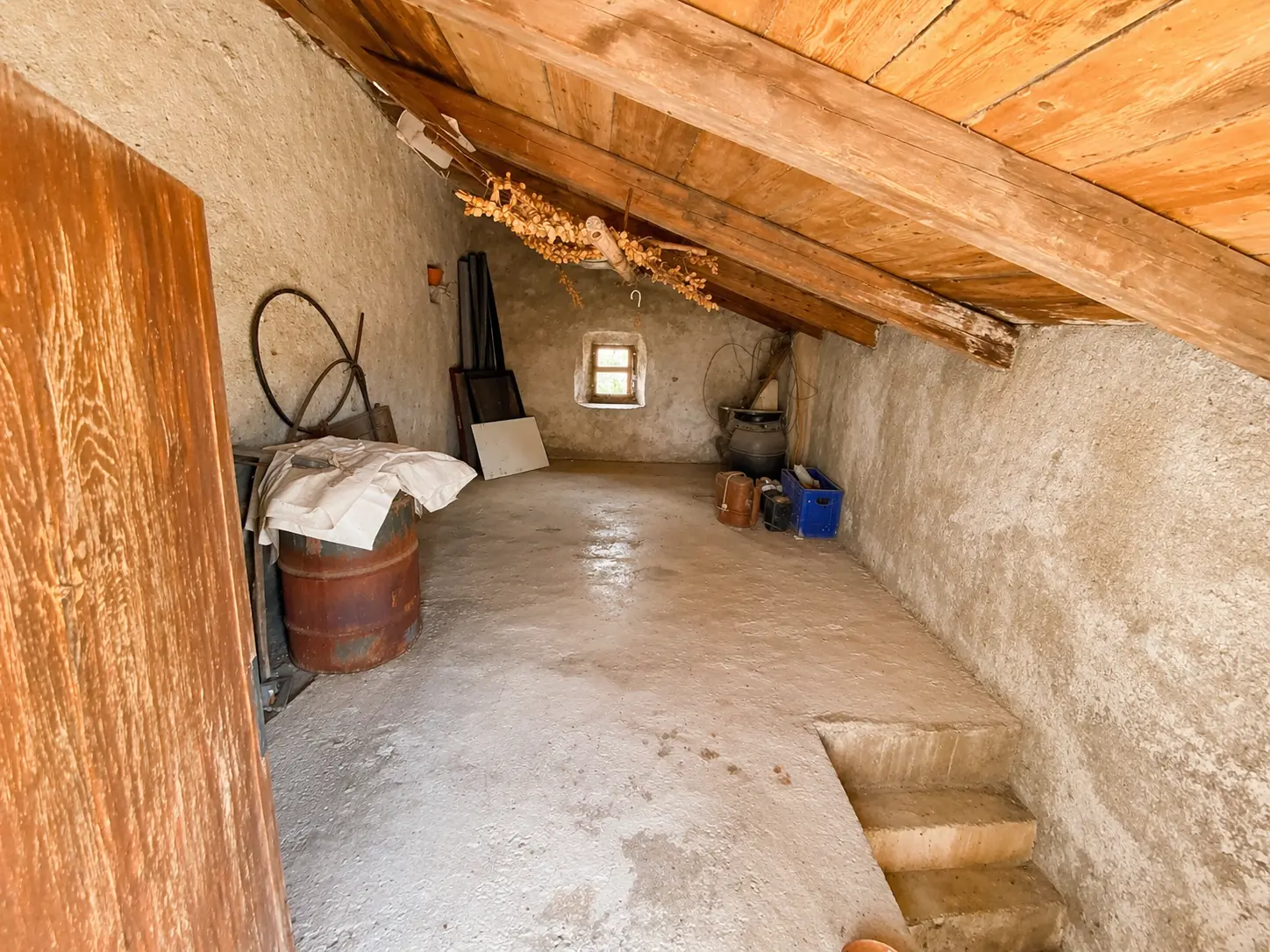 Vipava Valley – Semi-detached house above Vipava Valley