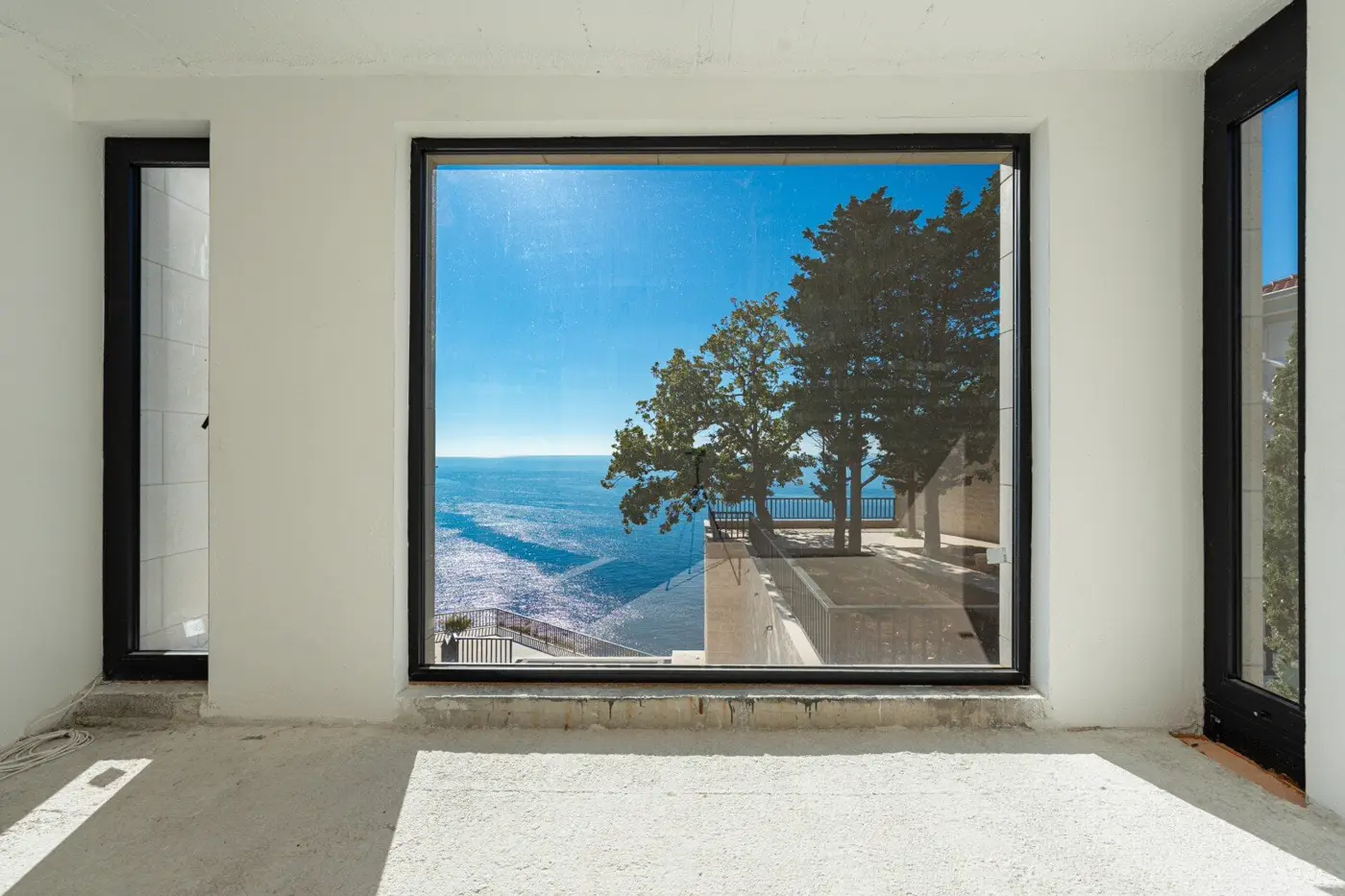 Villa on the cliff, Skočiđevojka, Budva
