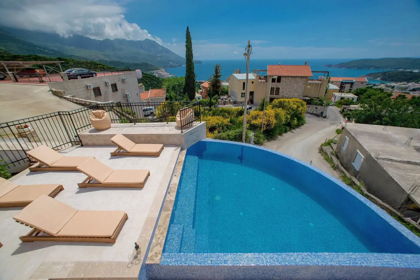 New three-room villa with pool, Becici, Budva