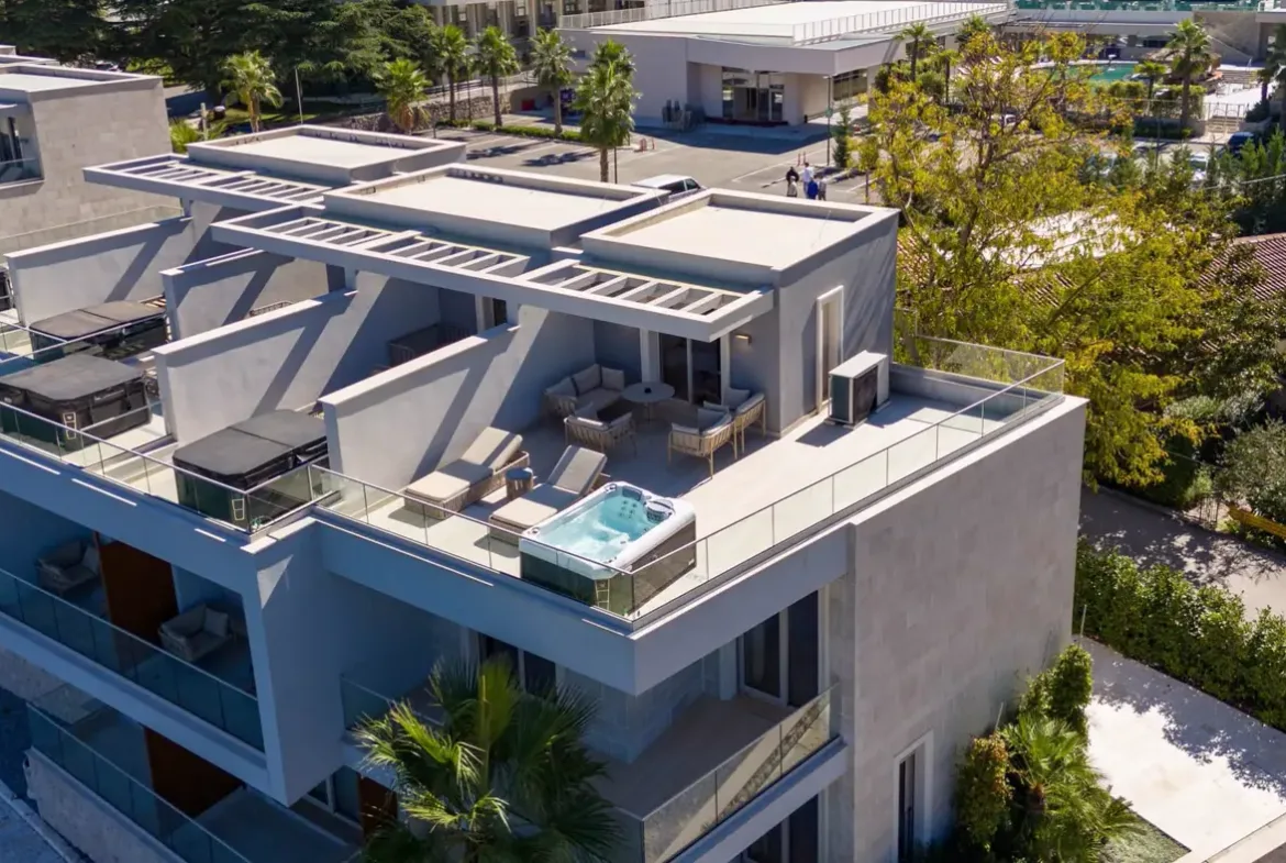 Luxury branded villa on the first line to the sea, Stoliv, Kotor