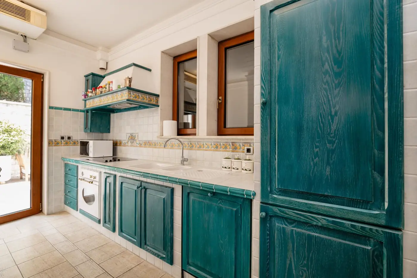 Exclusive Villa on the second line from the sea, Savina, Herceg Novi