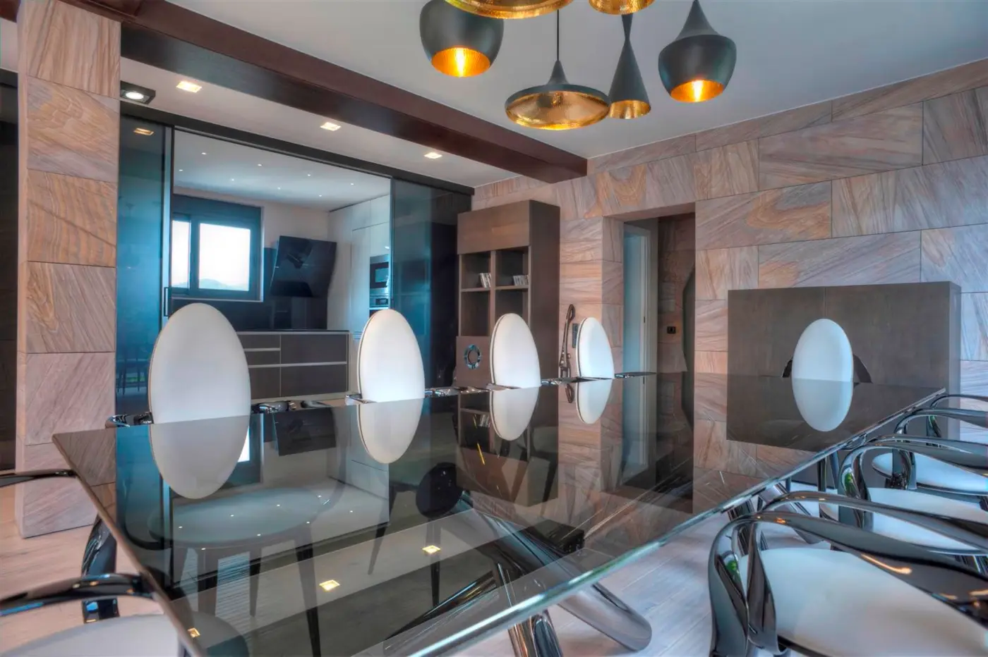 Luxurious complex of villas with a private pontoon, Đuraševići, Tivat