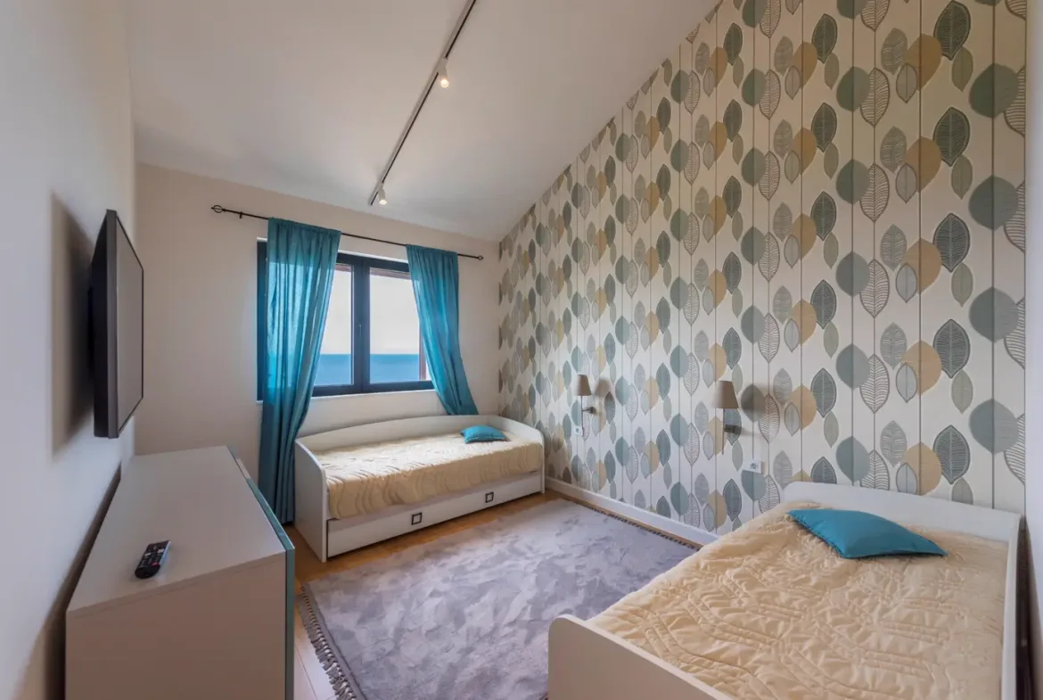 New villa with pool, Drobni Pijesak, Budva