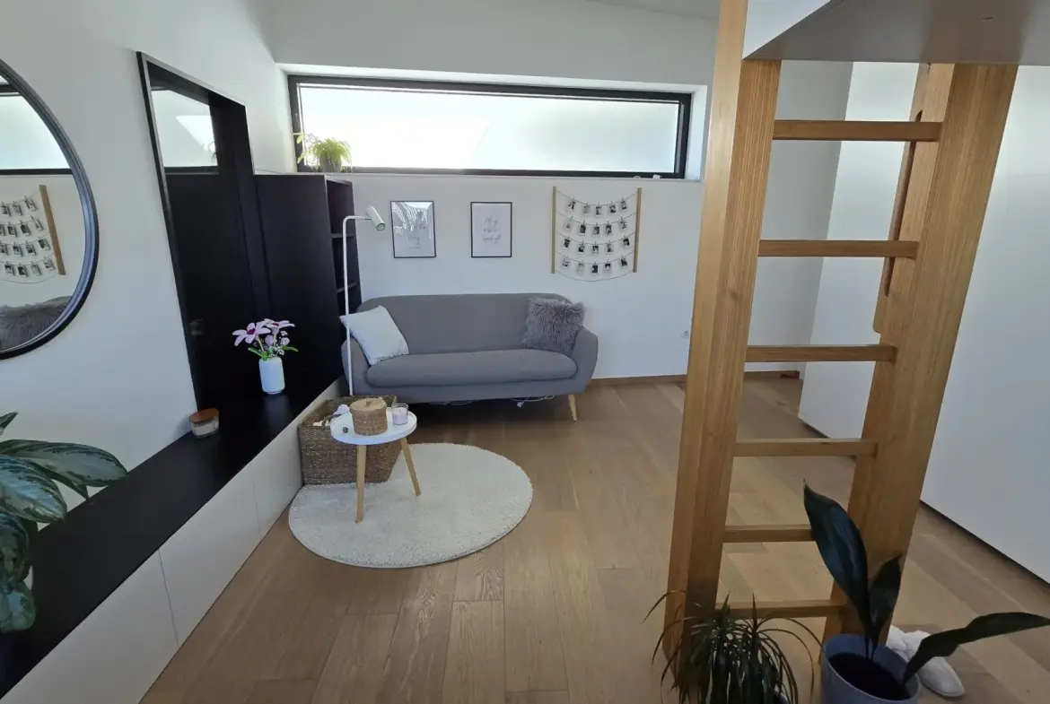 Ljubljana surroundings – Modern and Energy-Efficient Home with Unique “V”-Shaped Architecture