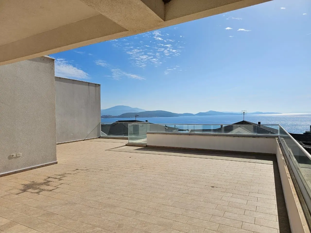 166f5f5c-8f9c-4206-ba76-efcfea8a75fb Two Bedroom For Sale In Saranda Albania