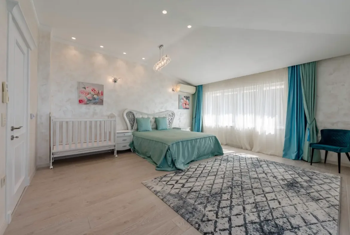 Exclusive residential villa with pool and panoramic sea view, Blizikuće, Budva