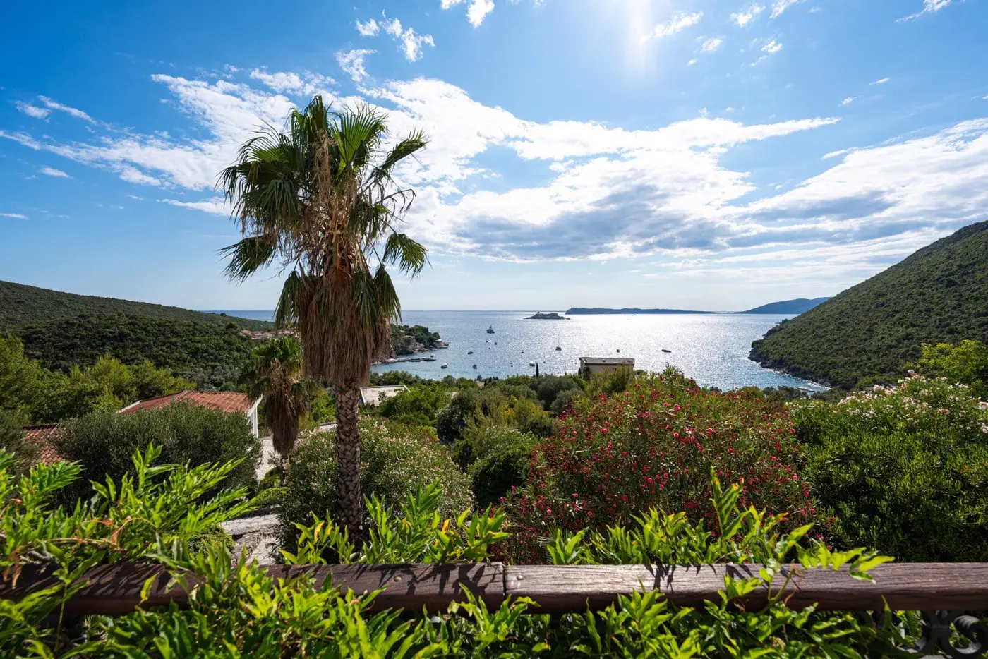 17-36 Villa with panoramic sea view on a large property, Žanjice, Herceg Novi