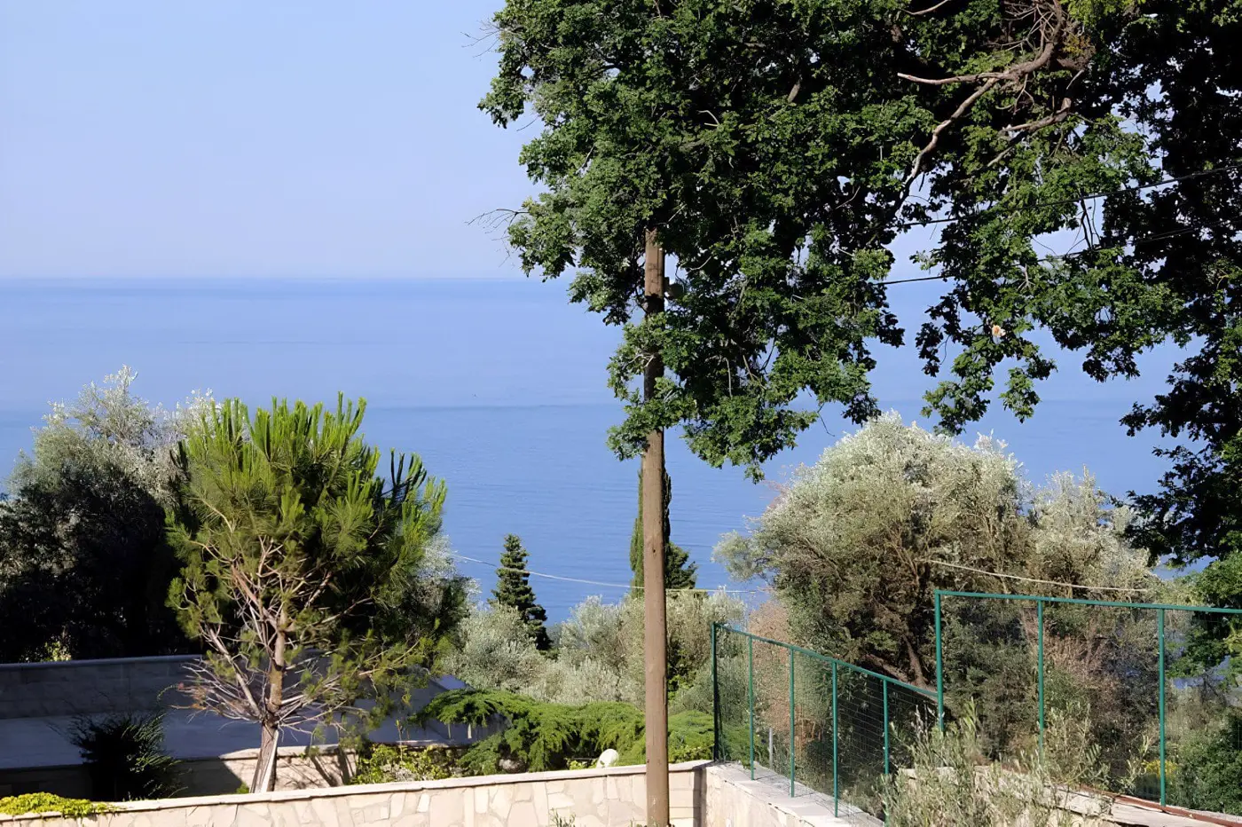 Villa with swimming pool on a plot of 1200m2, Katun Reževići, Budva