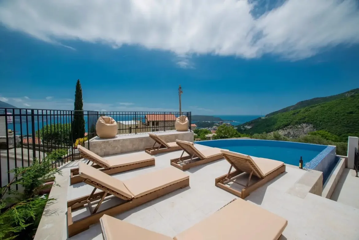 New three-room villa with pool, Becici, Budva