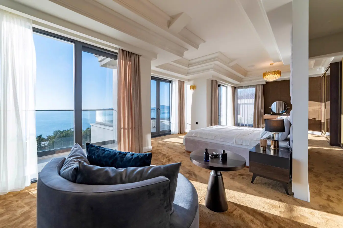 Exclusive villa in Blizikuće, Budva