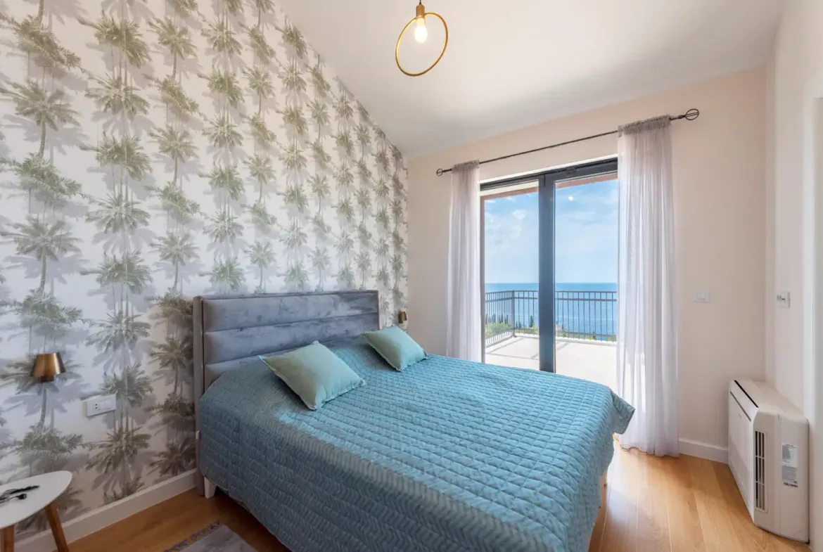 New villa with pool, Drobni Pijesak, Budva
