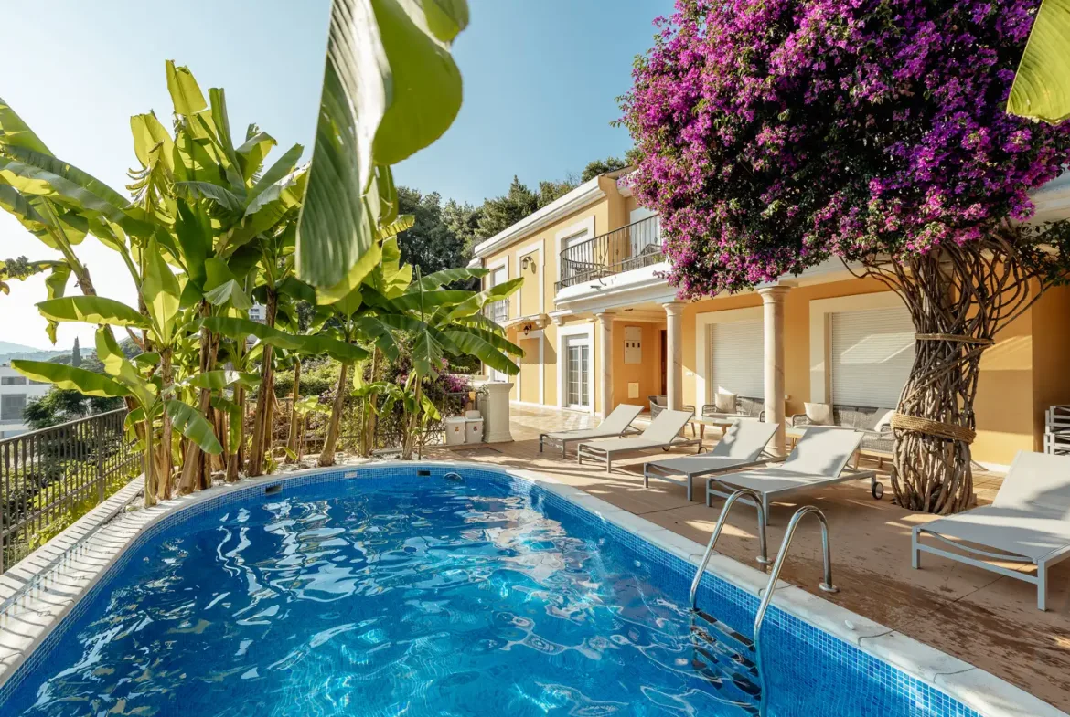 Exclusive villa with private pool and sea view, Herceg Novi