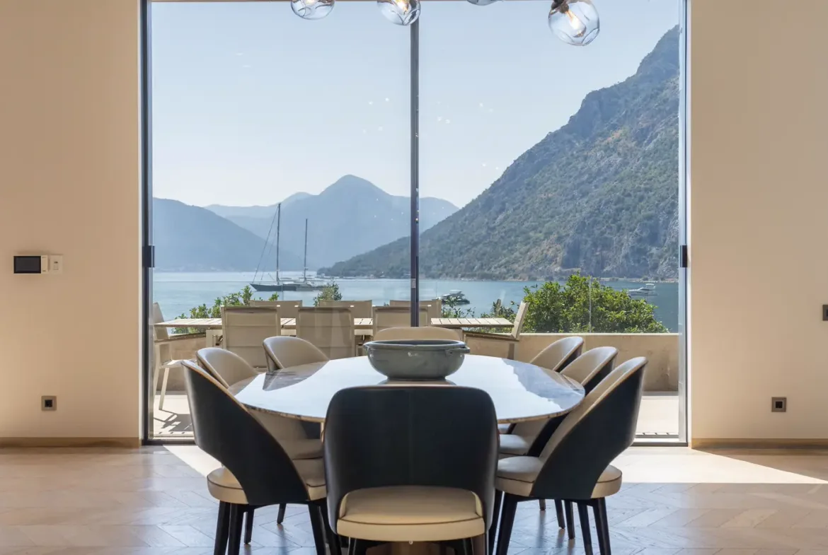 Villa Mandragora, Kotor