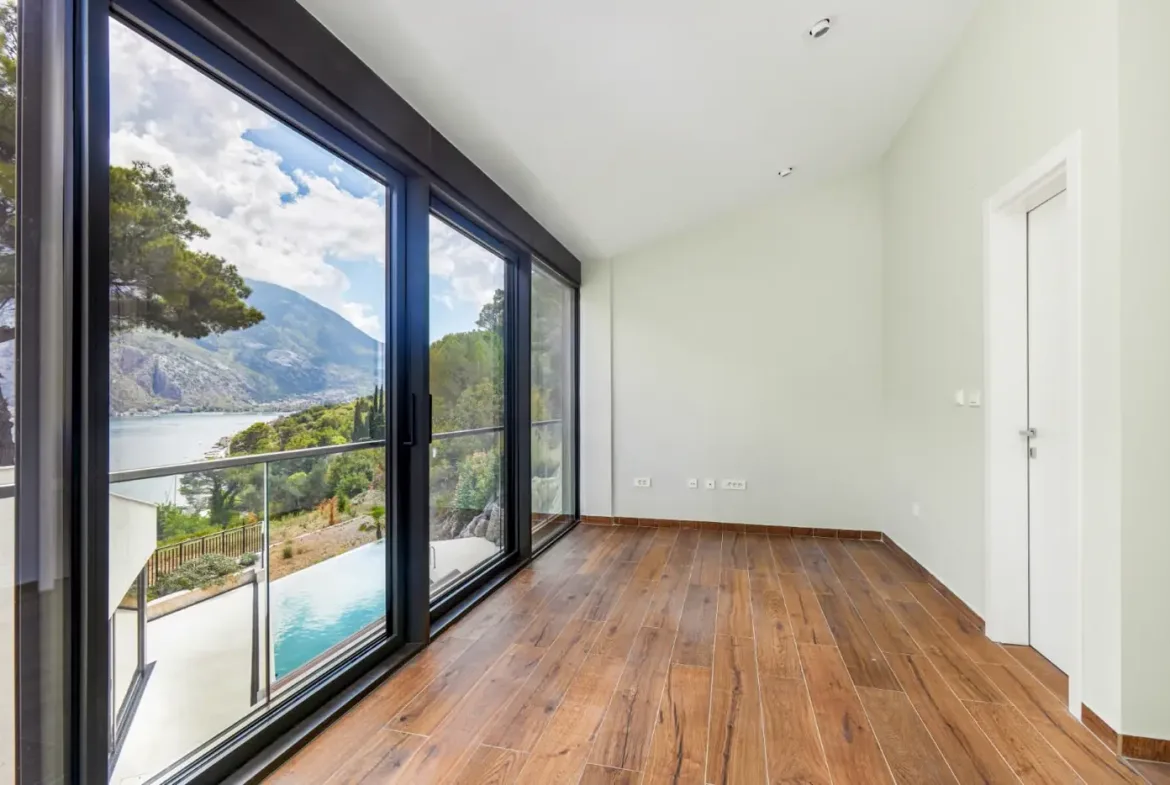 Contemporary villa with pool and bay view, Prčanj, Kotor