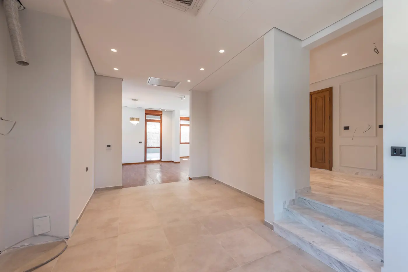 Luxury villa with pool, Mareza