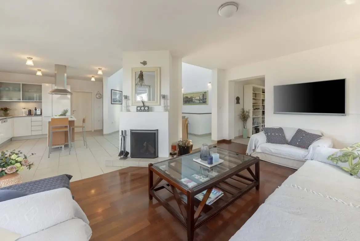 The Coast – Modern vila with spectacular views
