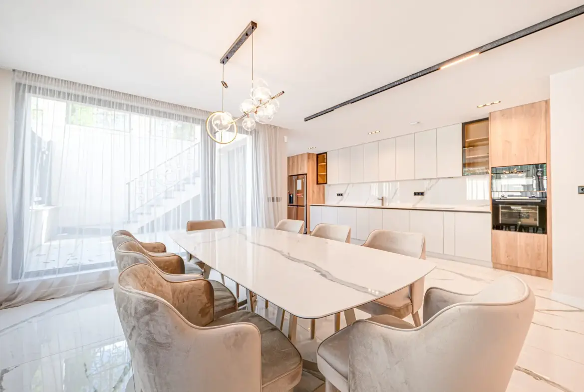 Three-bedroom apartment in a boutique building in Dragalevtsi near Britanica Park School