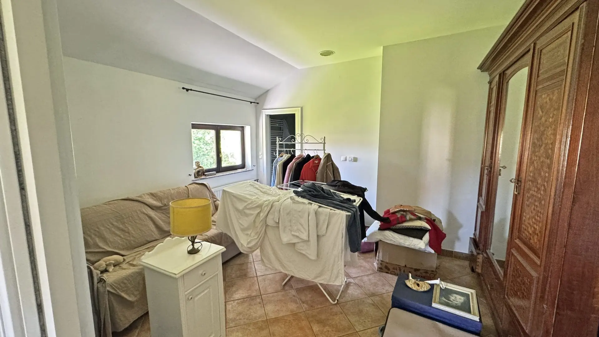 Kranj Area – Spacious Estate with Great Potential