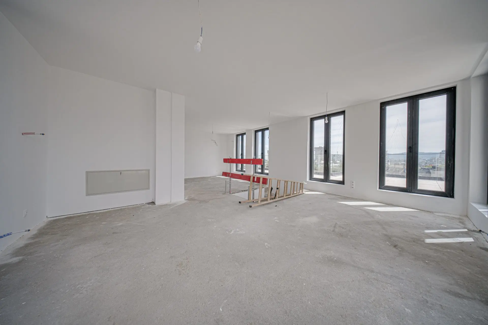 Premium penthouse with unparalleled panorama, space and views in an unparalleled boutique building in Iztok district