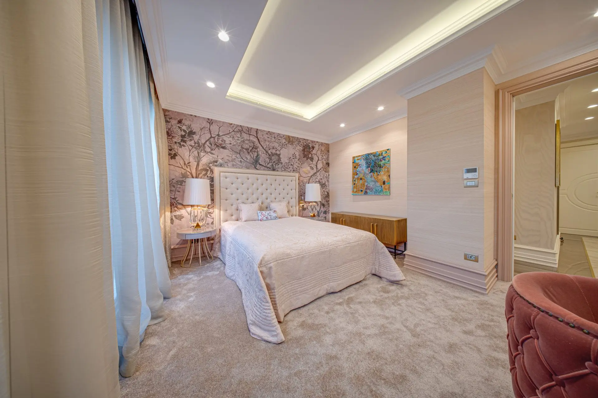 17e4835a2fe1cee6eed8d7849b61d744 Impressive apartment with a top location in one of the most preferred neighborhoods of the capital, Iztok