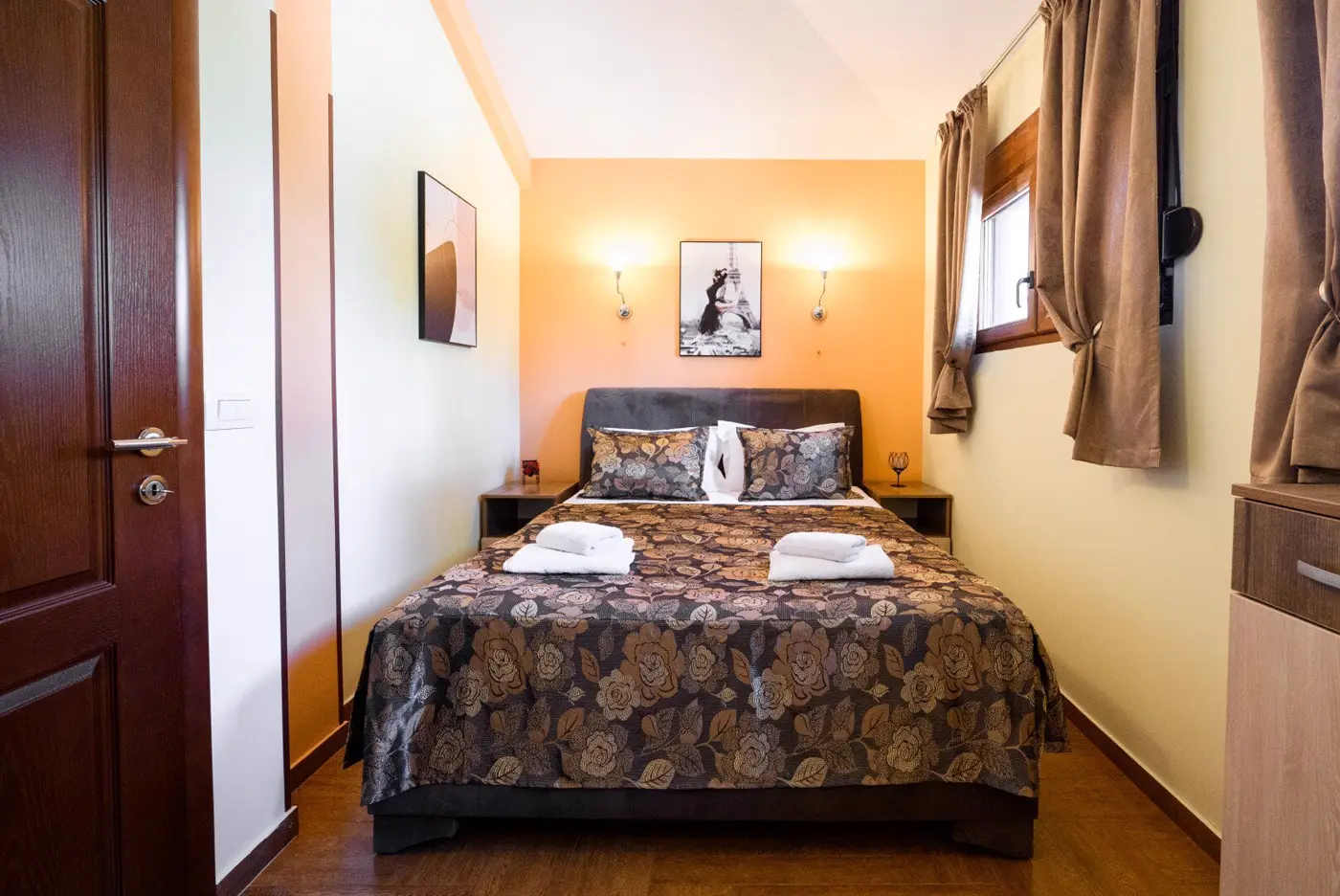 Villa with three apartments, Bar