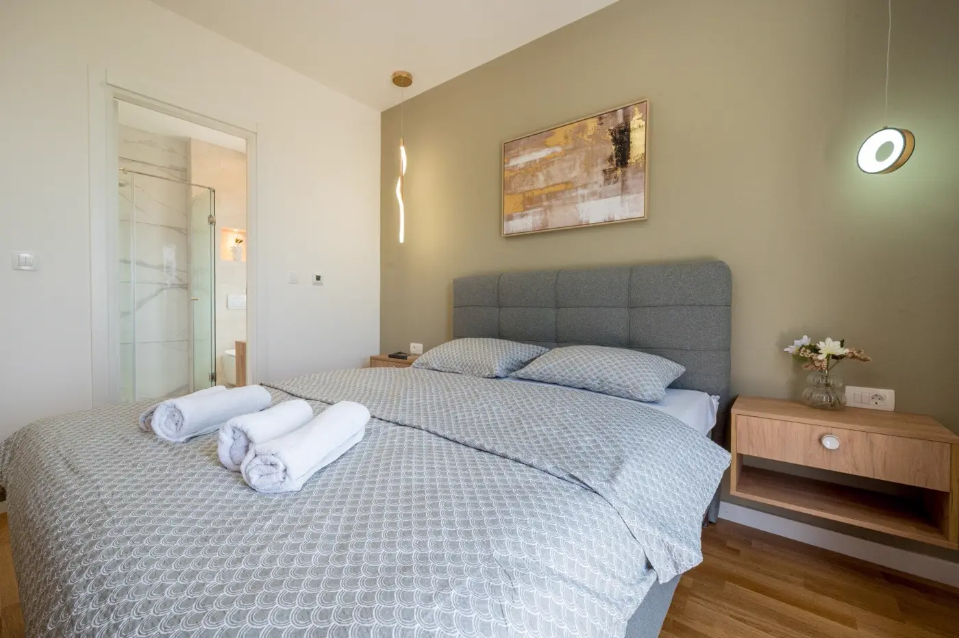 New villa with 4 bedrooms and swimming pool, Tivat, Mrcevac