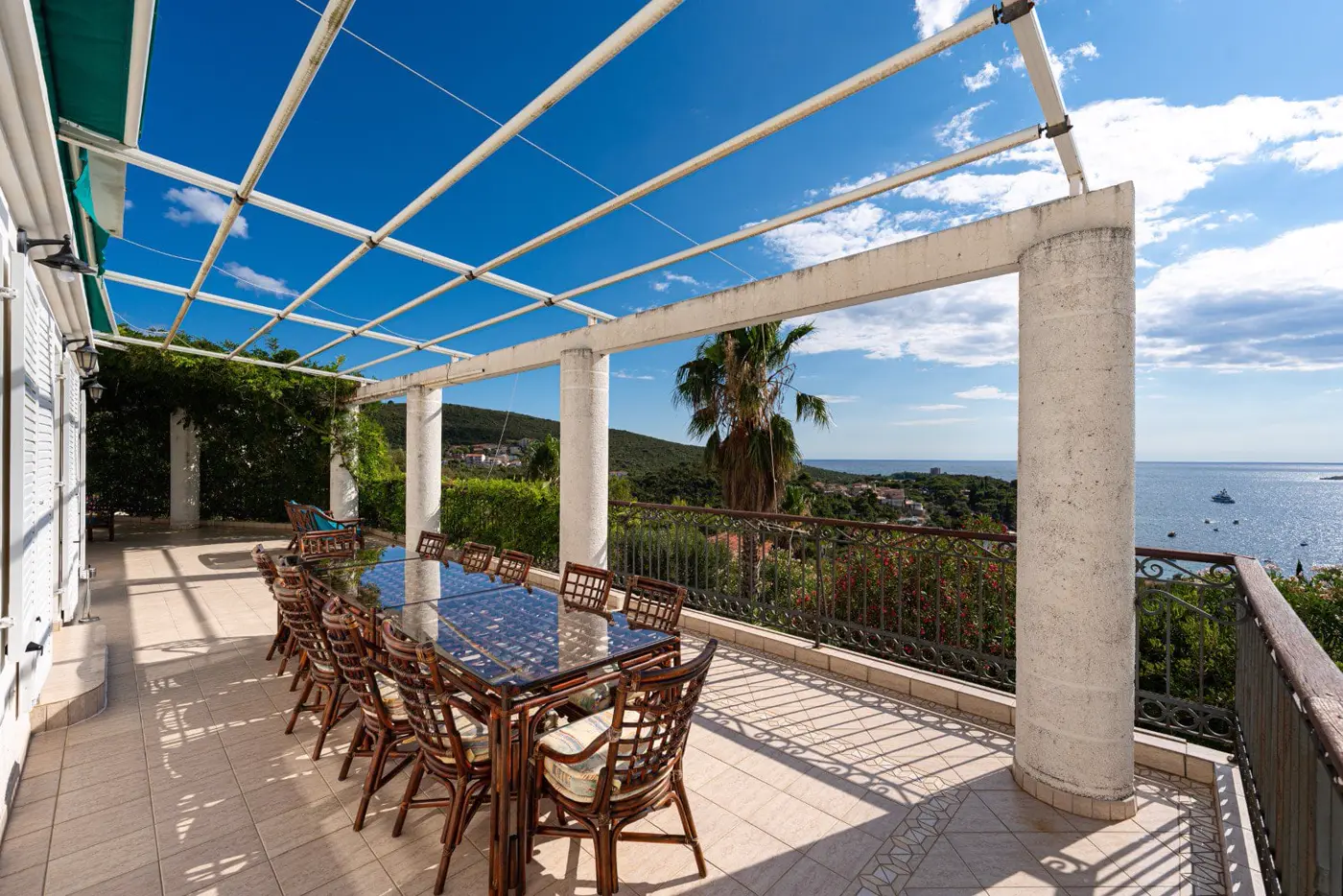 18-35 Villa with panoramic sea view on a large property, Žanjice, Herceg Novi