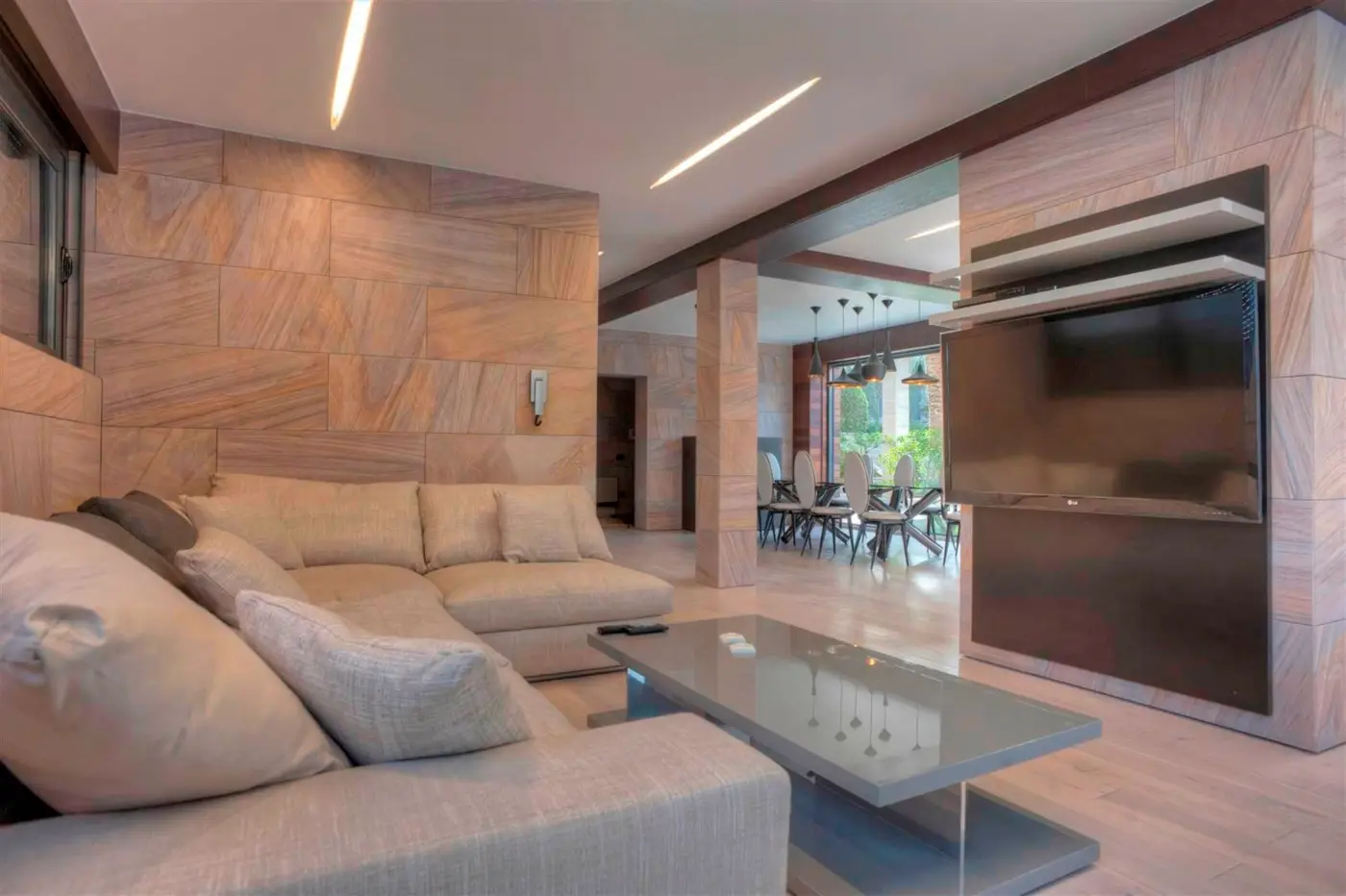 Luxurious complex of villas with a private pontoon, Đuraševići, Tivat