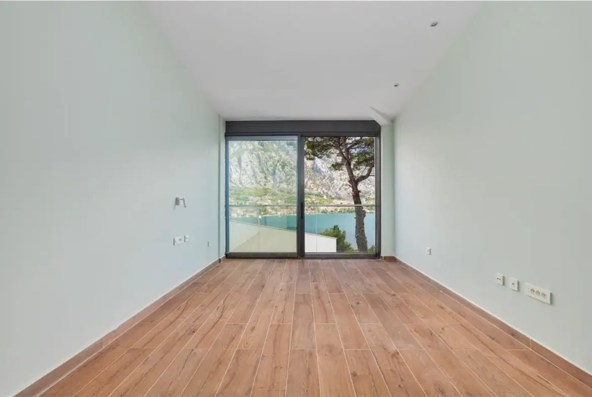 Contemporary villa with pool and bay view, Prčanj, Kotor