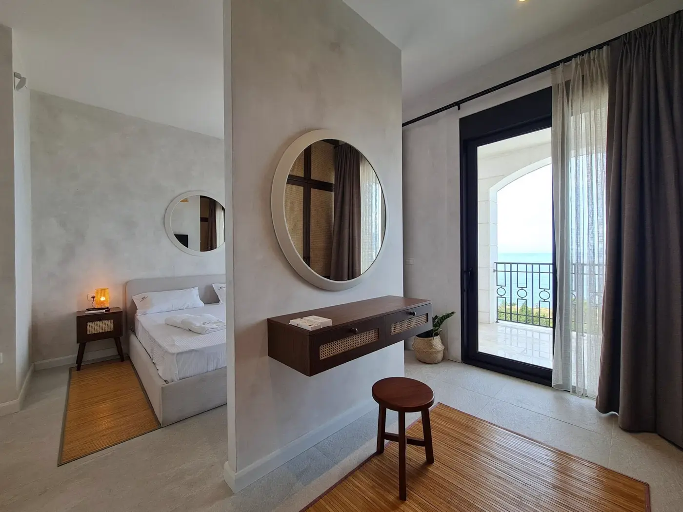 Three-story villa with pool and panoramic sea view, Skočiđevojka, Budva