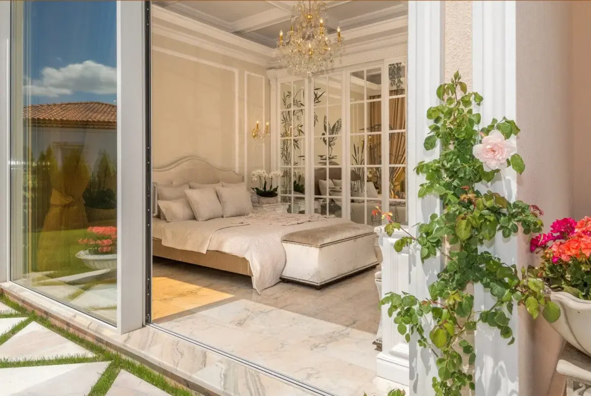 Luxurious villa with pool in Sunny Beach for sale