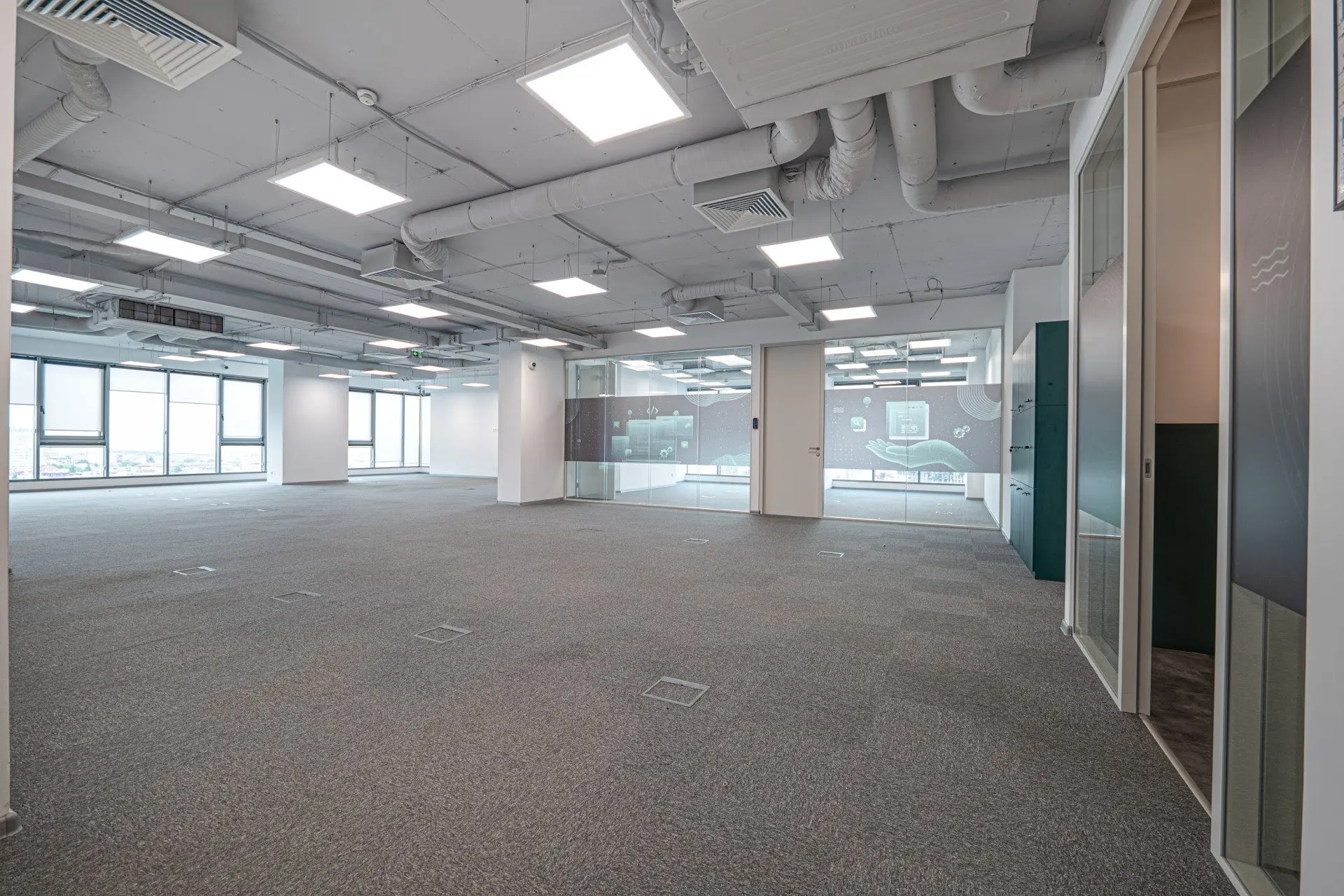 Representative office in a modern office building on Bulgaria Blvd. for sale