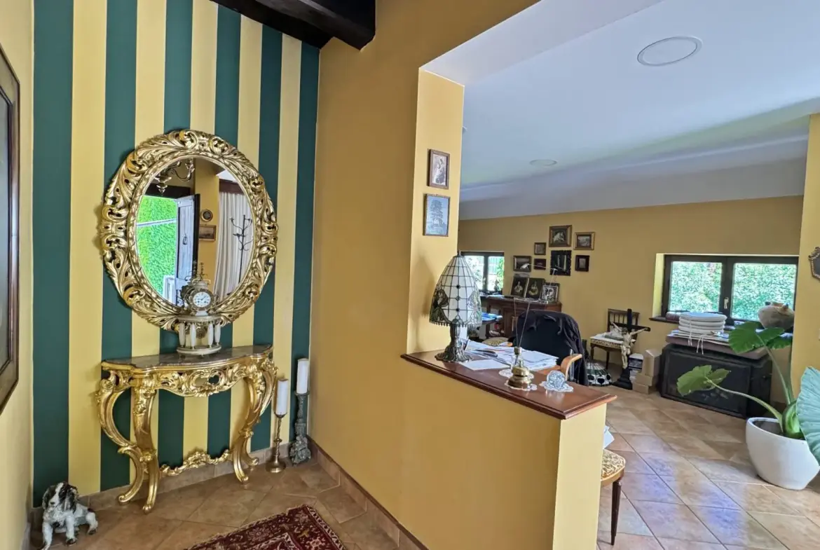 Kranj Area – Spacious Estate with Great Potential
