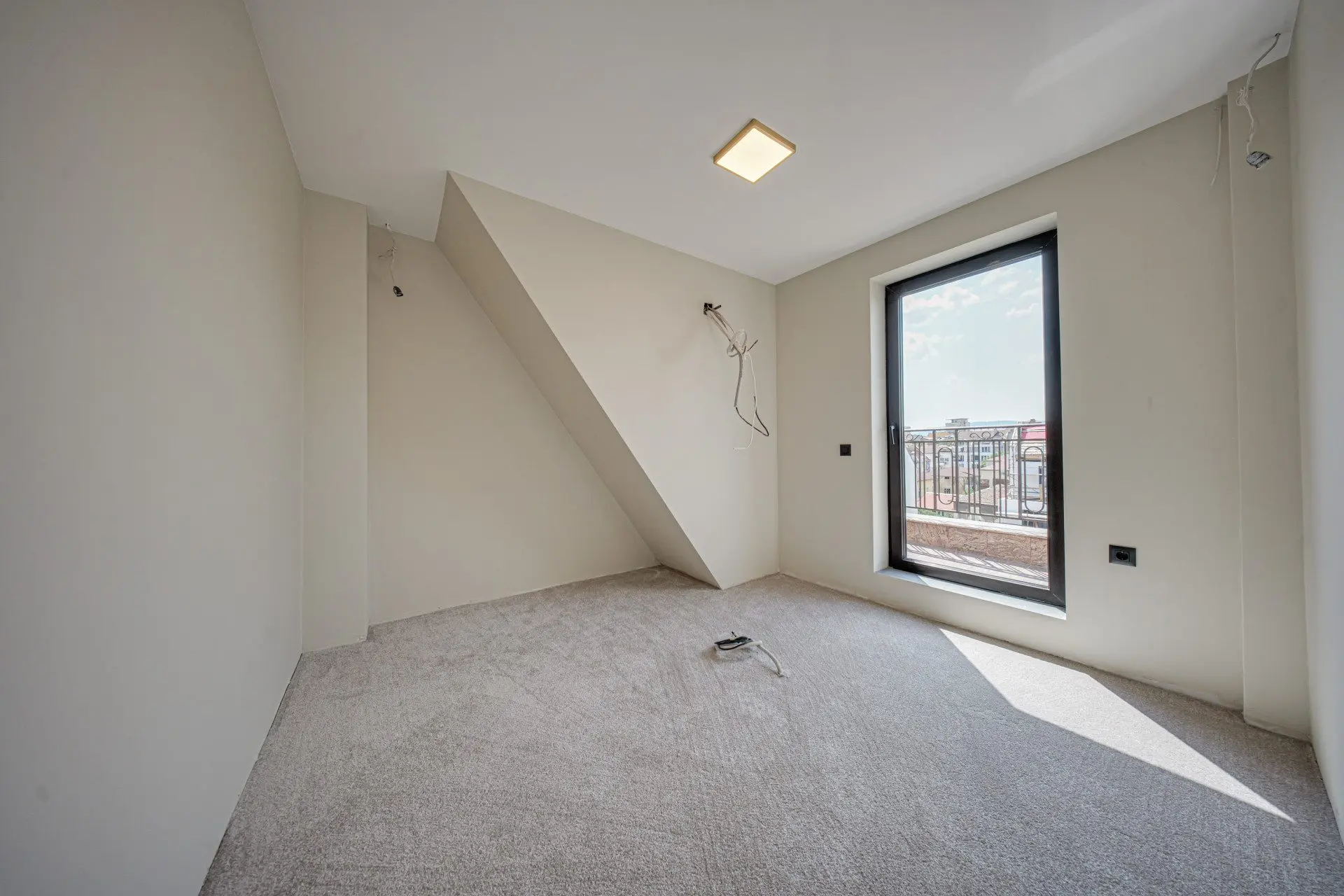 Spacious apartment with amazing views of the city in the Center for sale