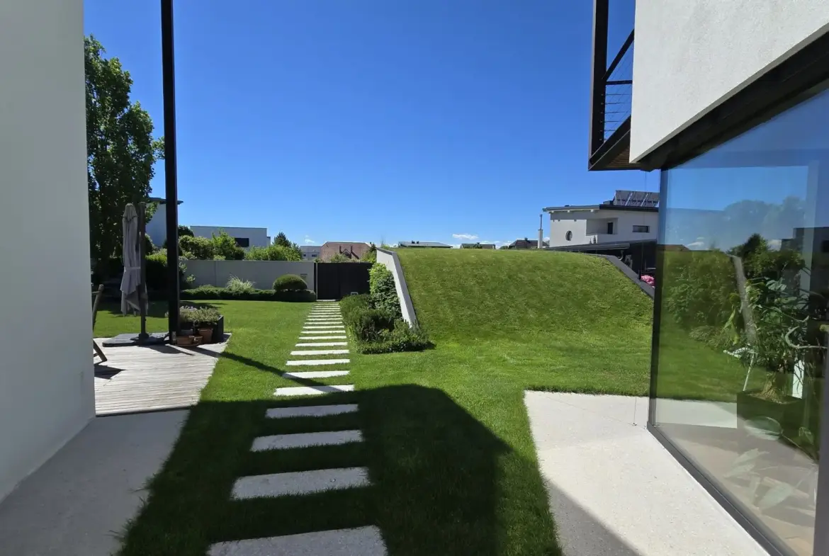 Ljubljana surroundings – Modern and Energy-Efficient Home with Unique “V”-Shaped Architecture