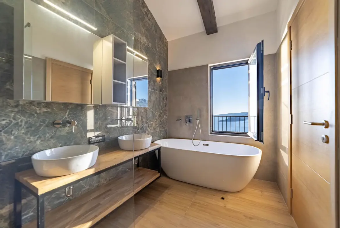 New villa with 4 bedrooms and panoramic sea view, Blizikuće, Budva