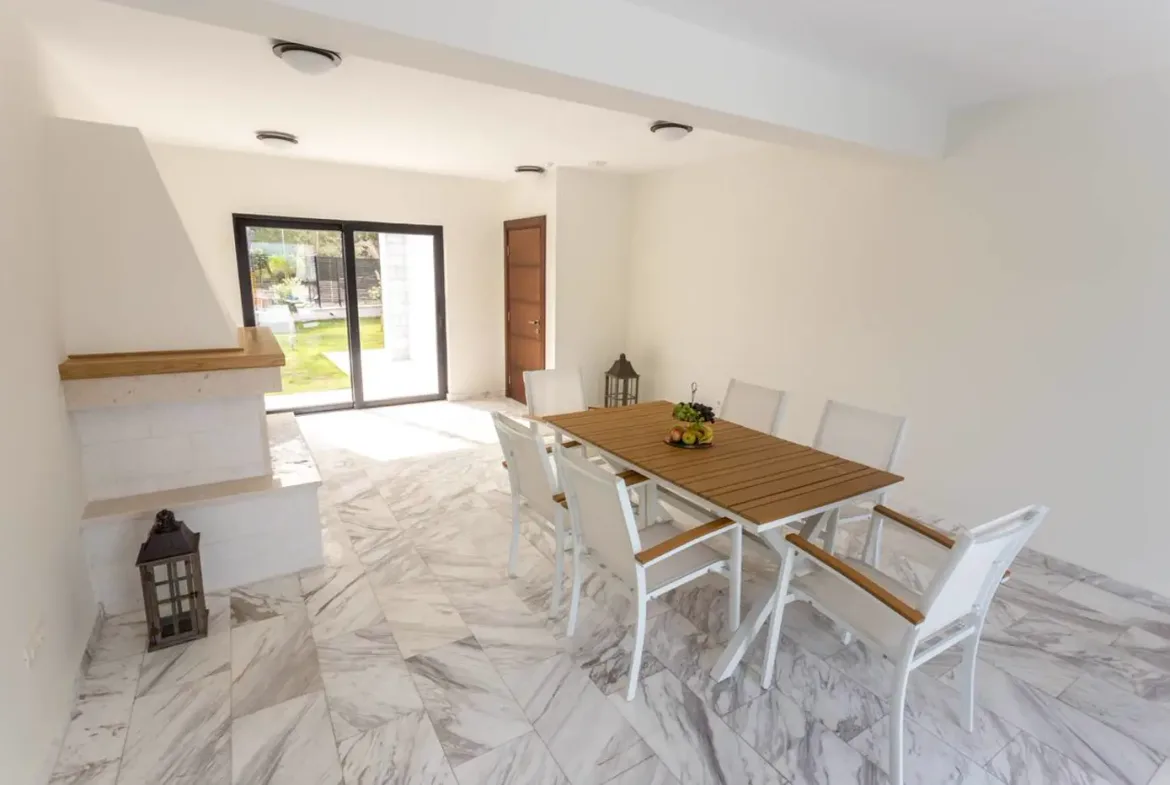 Modern villa with a swimming pool and sea view, Đenovići, Herceg Novi