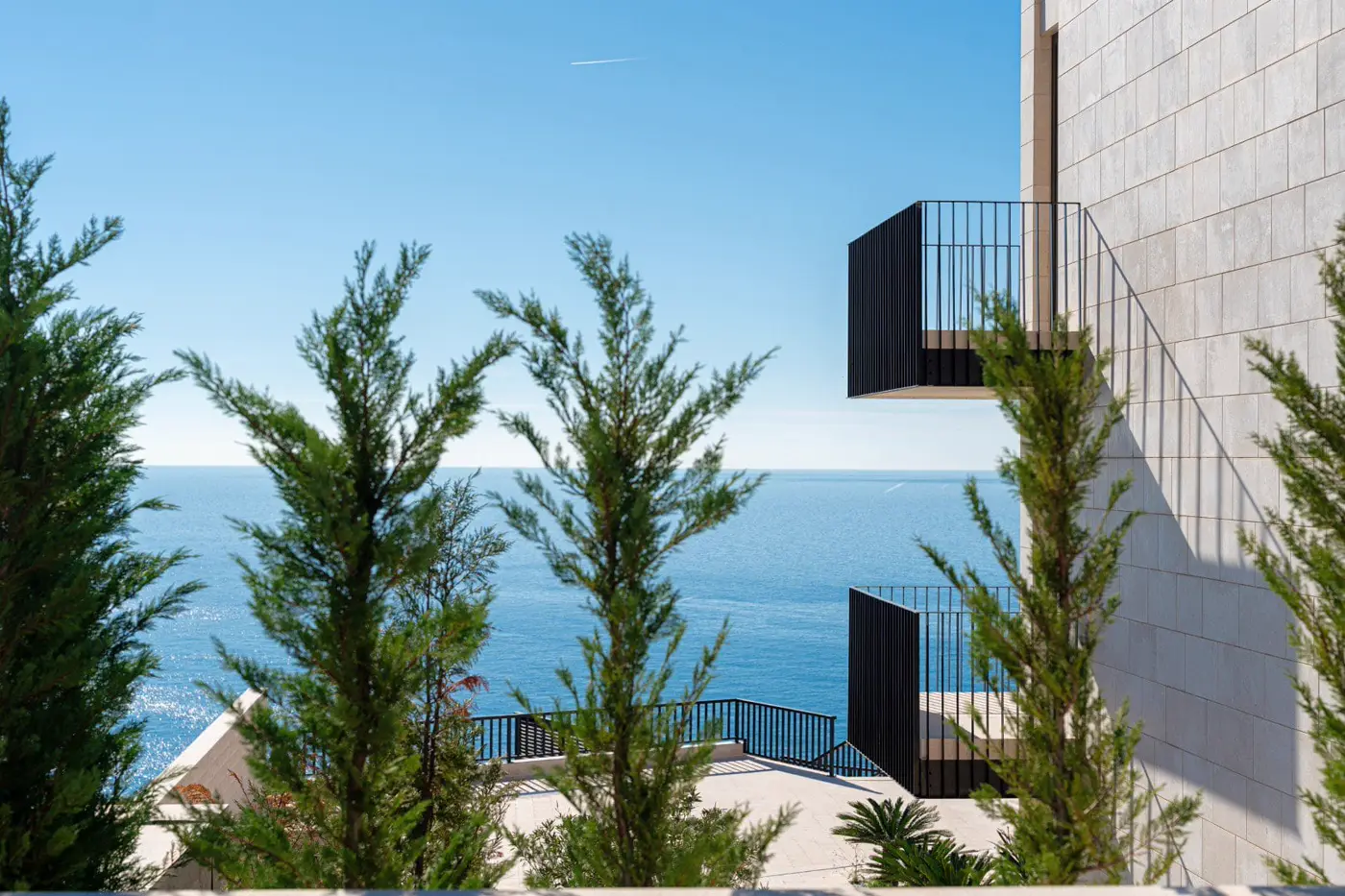Villa on the cliff, Skočiđevojka, Budva