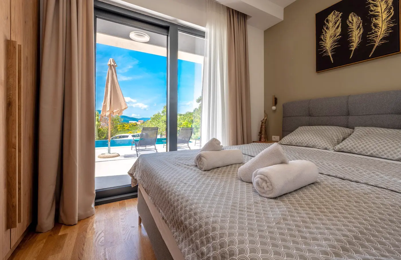 New villa with 4 bedrooms and swimming pool, Tivat, Mrcevac