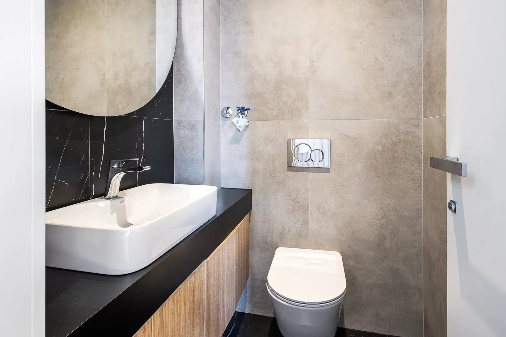 3-Bedroom Apartment, 184 m² – Green Hill, Savski venac, Belgrade