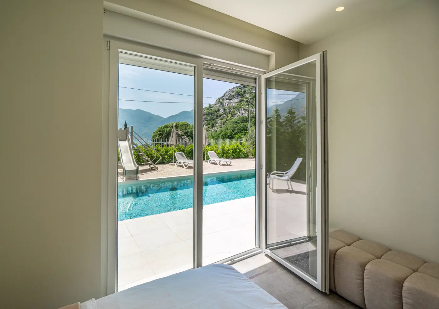 Family villa with pool and sea view, Orahovac, Kotor