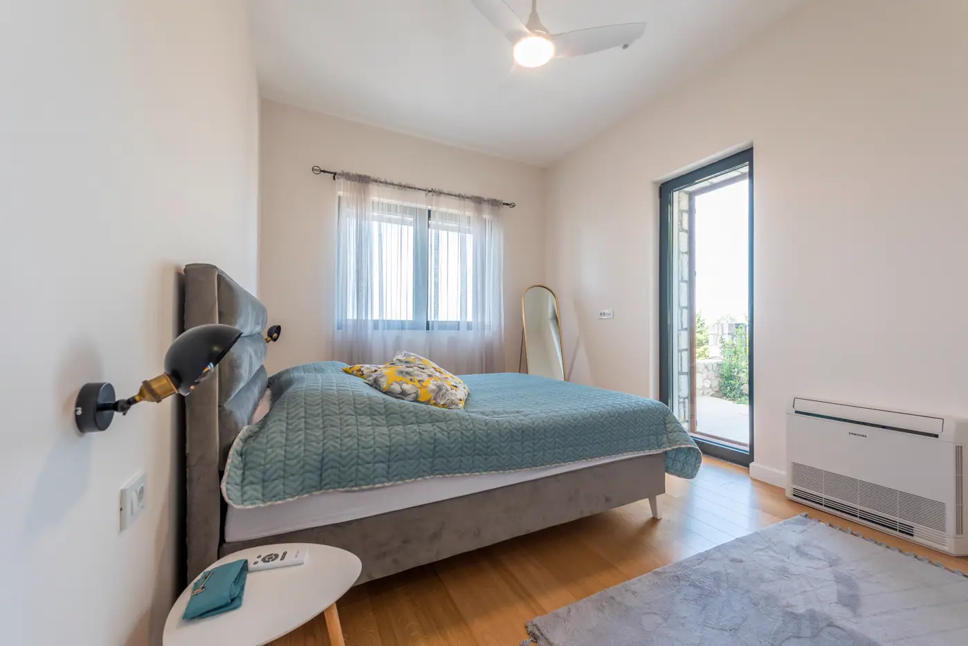19-62 New villa with pool, Drobni Pijesak, Budva