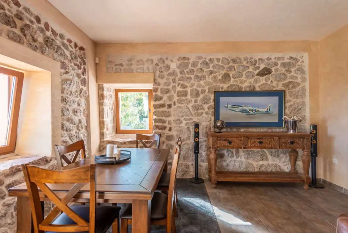 Stone villa with pool and panoramic sea view, Markovići, Budva