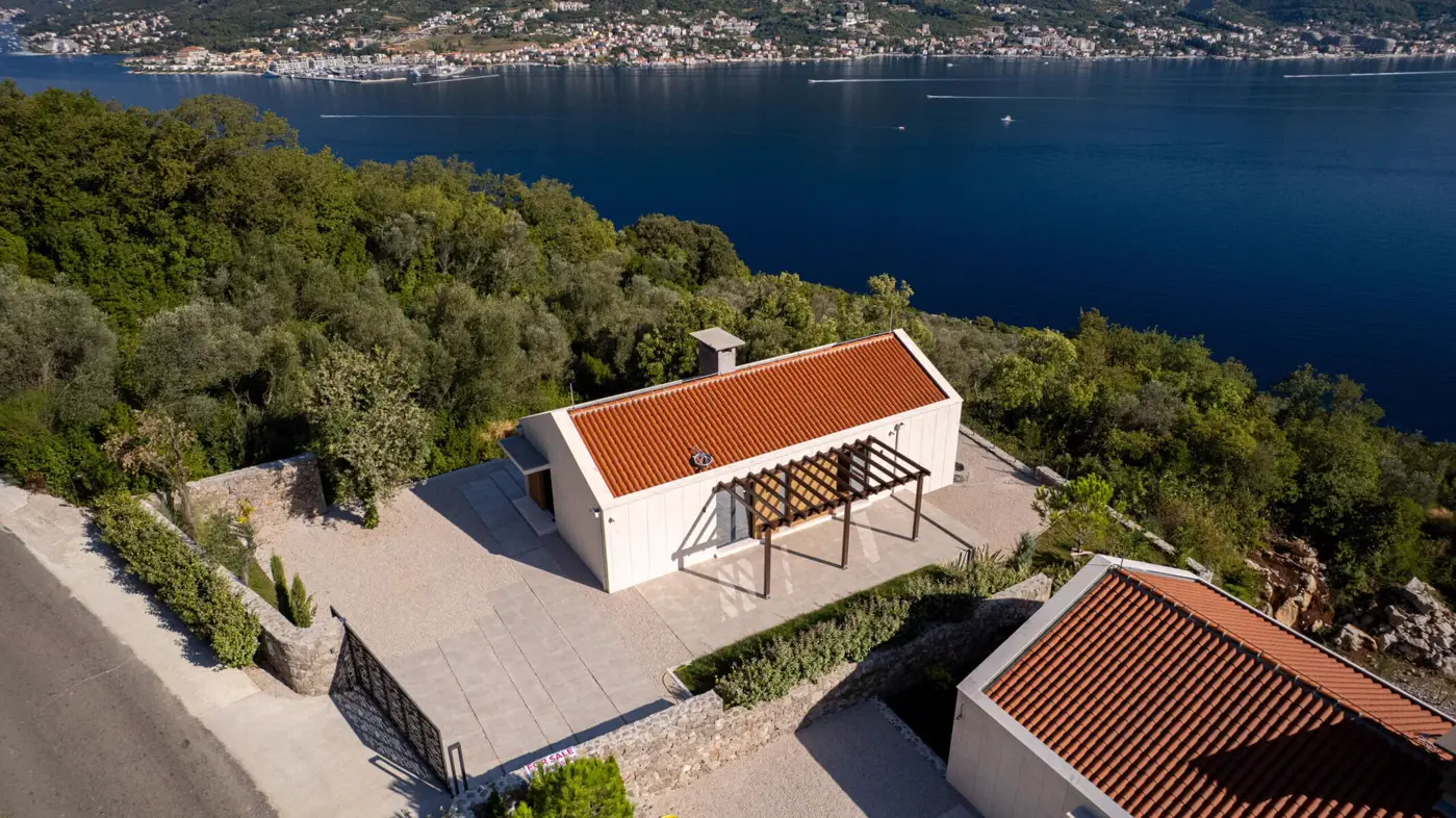 19-9 Two modern villas with panoramic sea views, Zabrdje, Herceg Novi